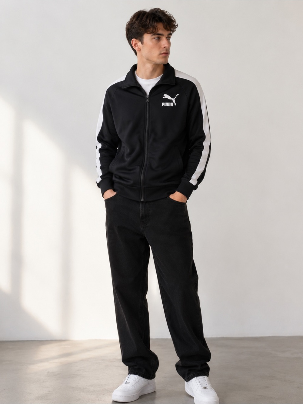 PUMA T7 Track Jacket Black/White – Men’s Size M